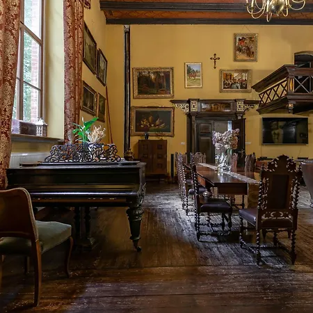 Quarto em Acomodações Particulares Dwór Mysinek Grabowiec (Starogard, Pomerania)