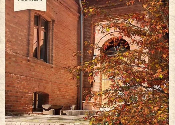 Dwor Mysinek * Grabowiec (Starogard, Pomerania)